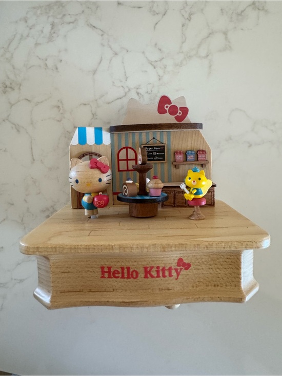 Sanrio Other - Hello kitty wonderful life wooden musical box new